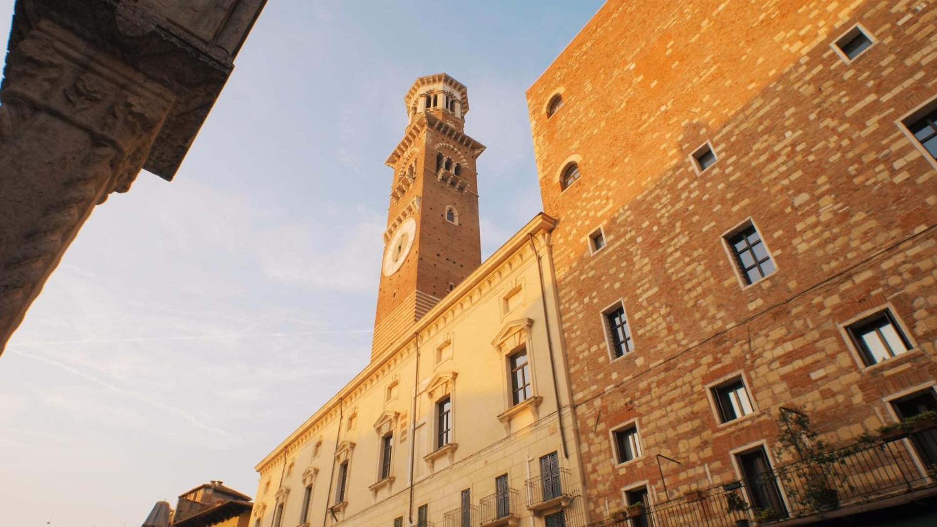 Forum Suites Verona Exteriör bild